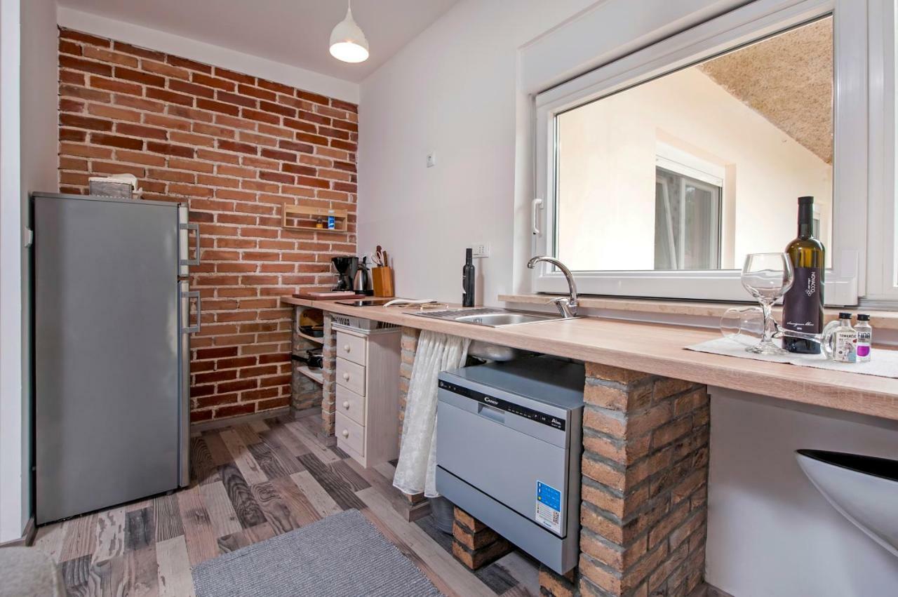 Paola Cozy Apartment Rovinj Bagian luar foto