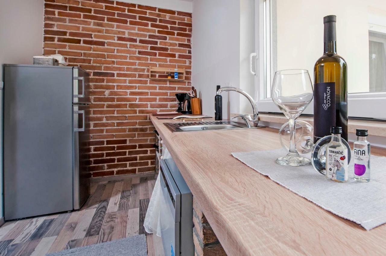 Paola Cozy Apartment Rovinj Bagian luar foto