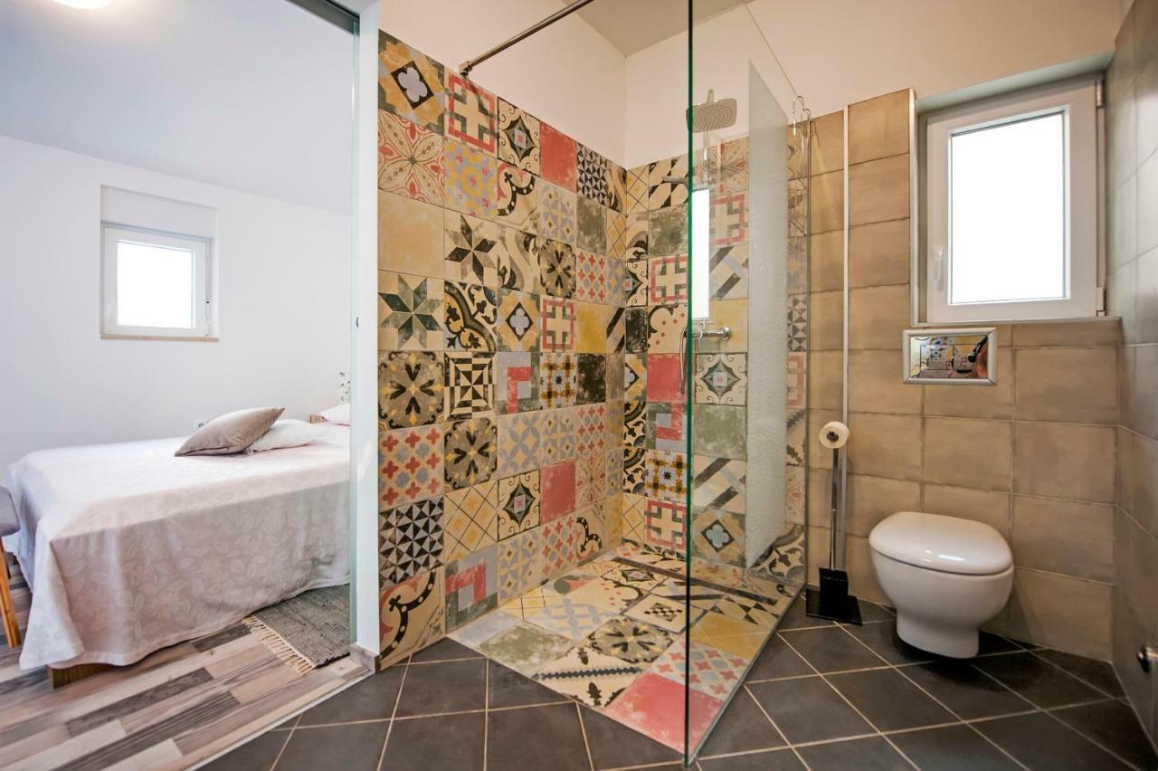 Paola Cozy Apartment Rovinj Bagian luar foto