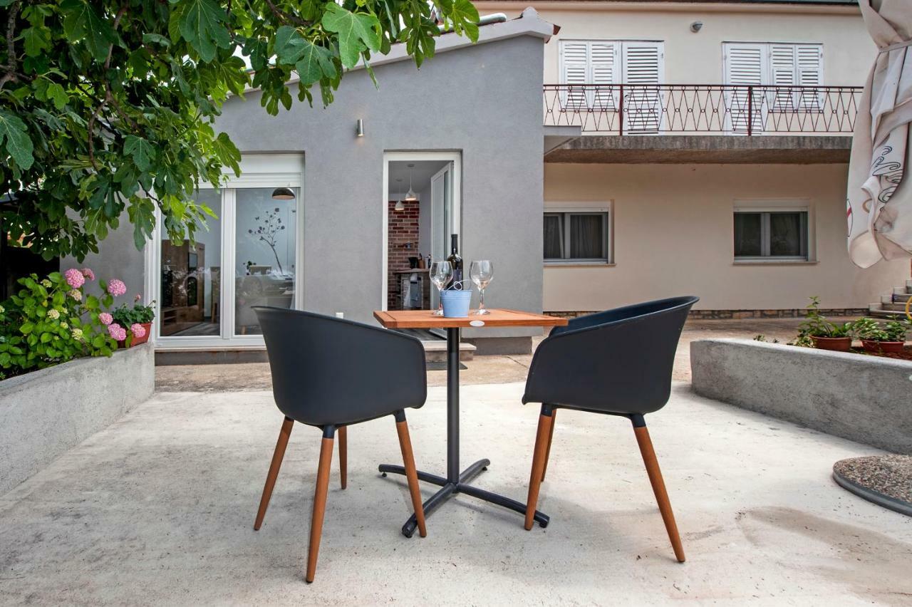 Paola Cozy Apartment Rovinj Bagian luar foto