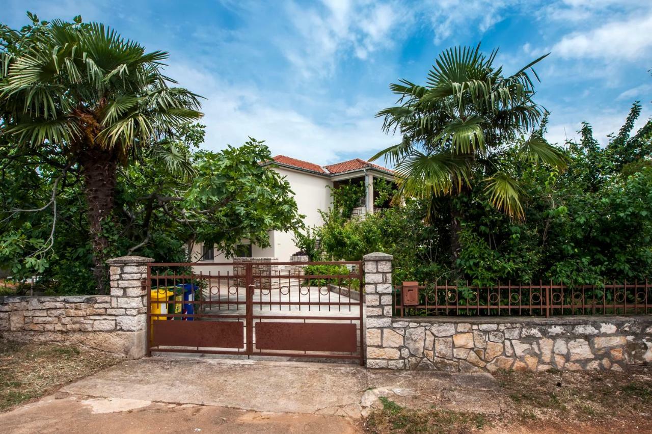 Paola Cozy Apartment Rovinj Bagian luar foto